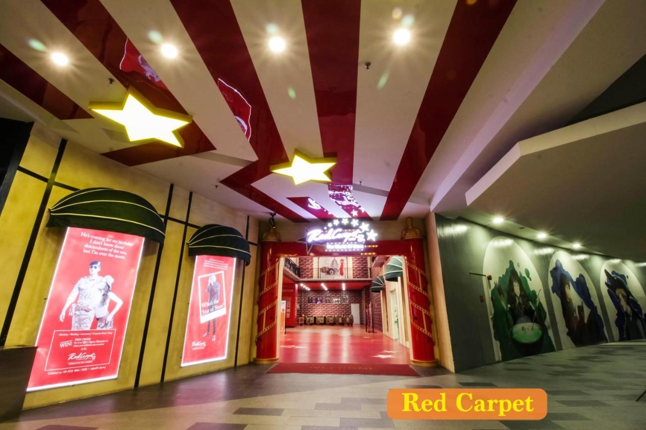 Sinar Rasa Homestay At I-Soho, I-City Shah Alam Extérieur photo Red Carpet