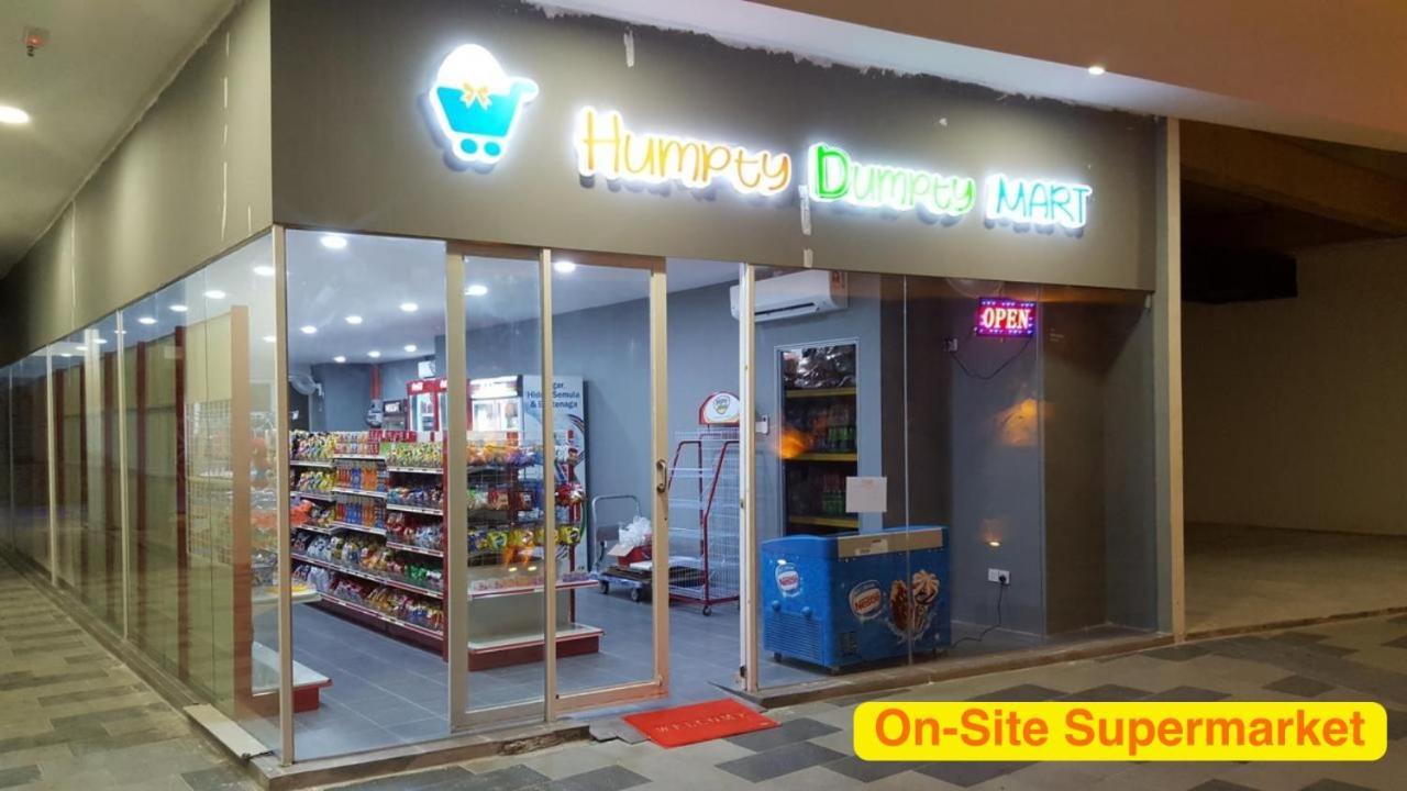 Sinar Rasa Homestay At I-Soho, I-City Shah Alam Extérieur photo On-site supermarket