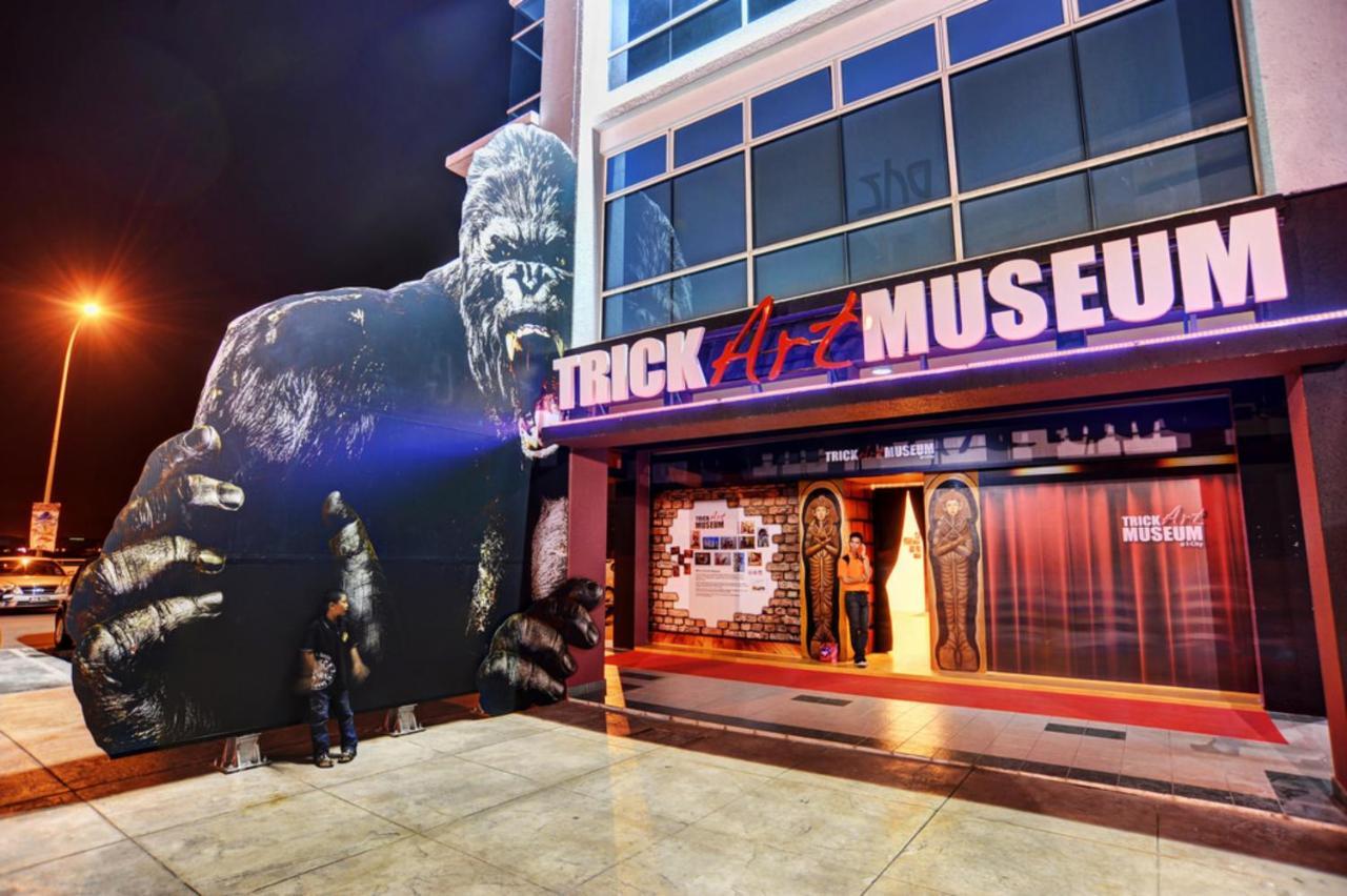 Sinar Rasa Homestay At I-Soho, I-City Shah Alam Extérieur photo Trick Art Museum