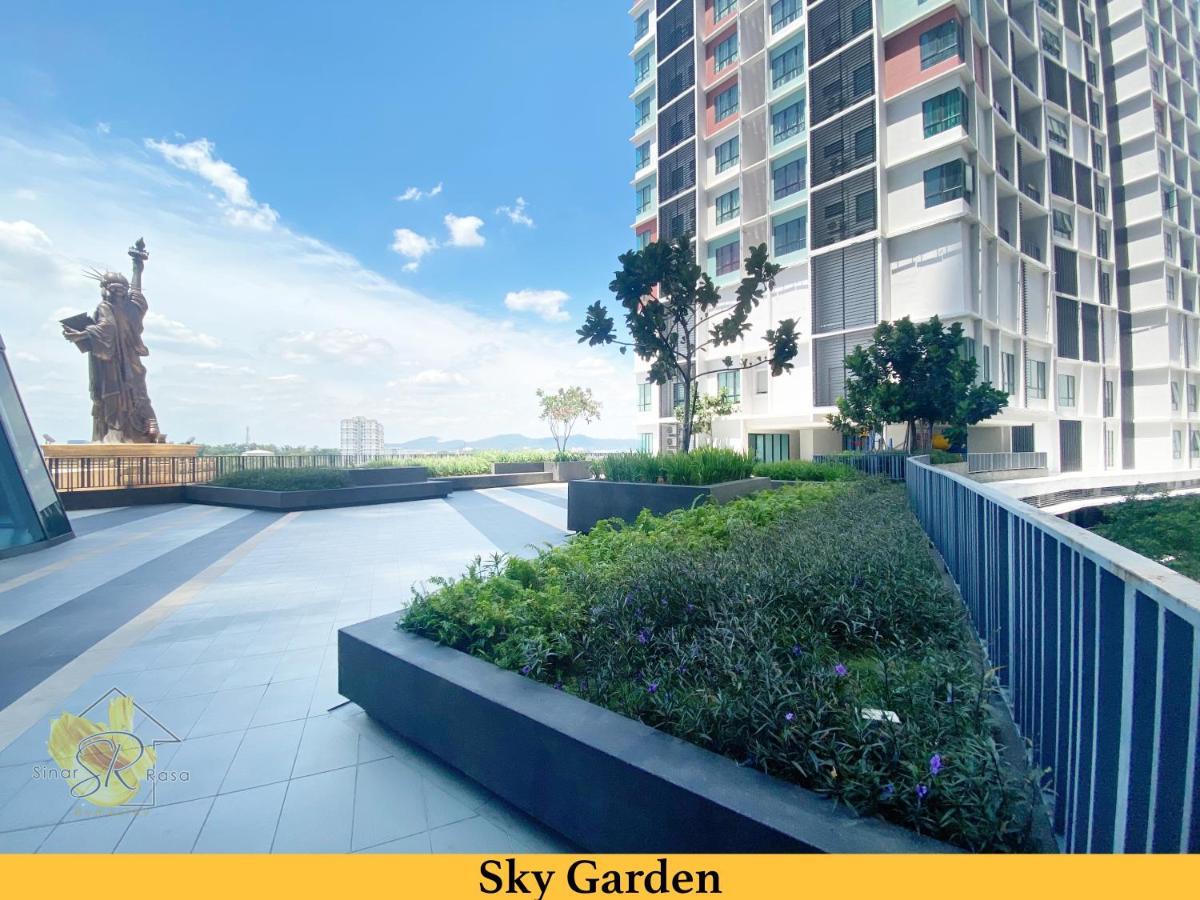 Sinar Rasa Homestay At I-Soho, I-City Shah Alam Extérieur photo Sky Garden
